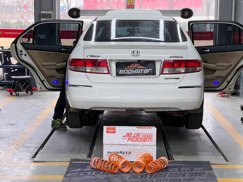 Aktueller Firmenfall über 2004 Honda Accord 2.0L Erweiterung mit EDDY Sport Kurzfedern