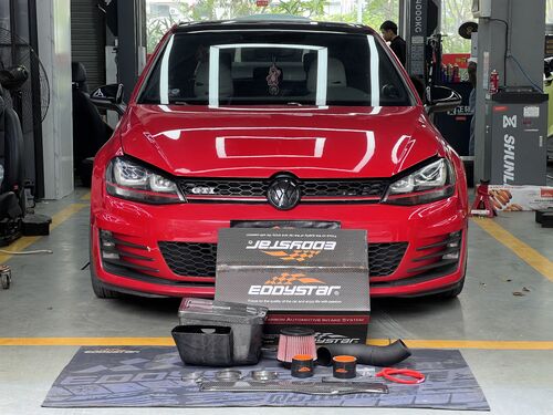 Aktueller Firmenfall über 2017 Volkswagen Golf 7 GTI Upgraded with EDDY Carbon Fiber Intake Box