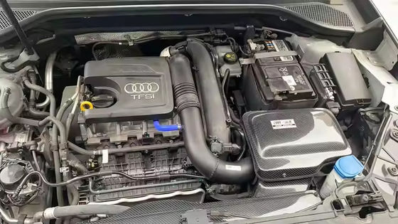 Anpassbares Kohlenstofffaseraufnahmesystem Audi Q2L
