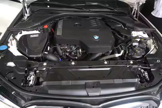 Einfache Installation Kaltluftzufuhrsysteme BMW 3er Karbonfaseraufnahme